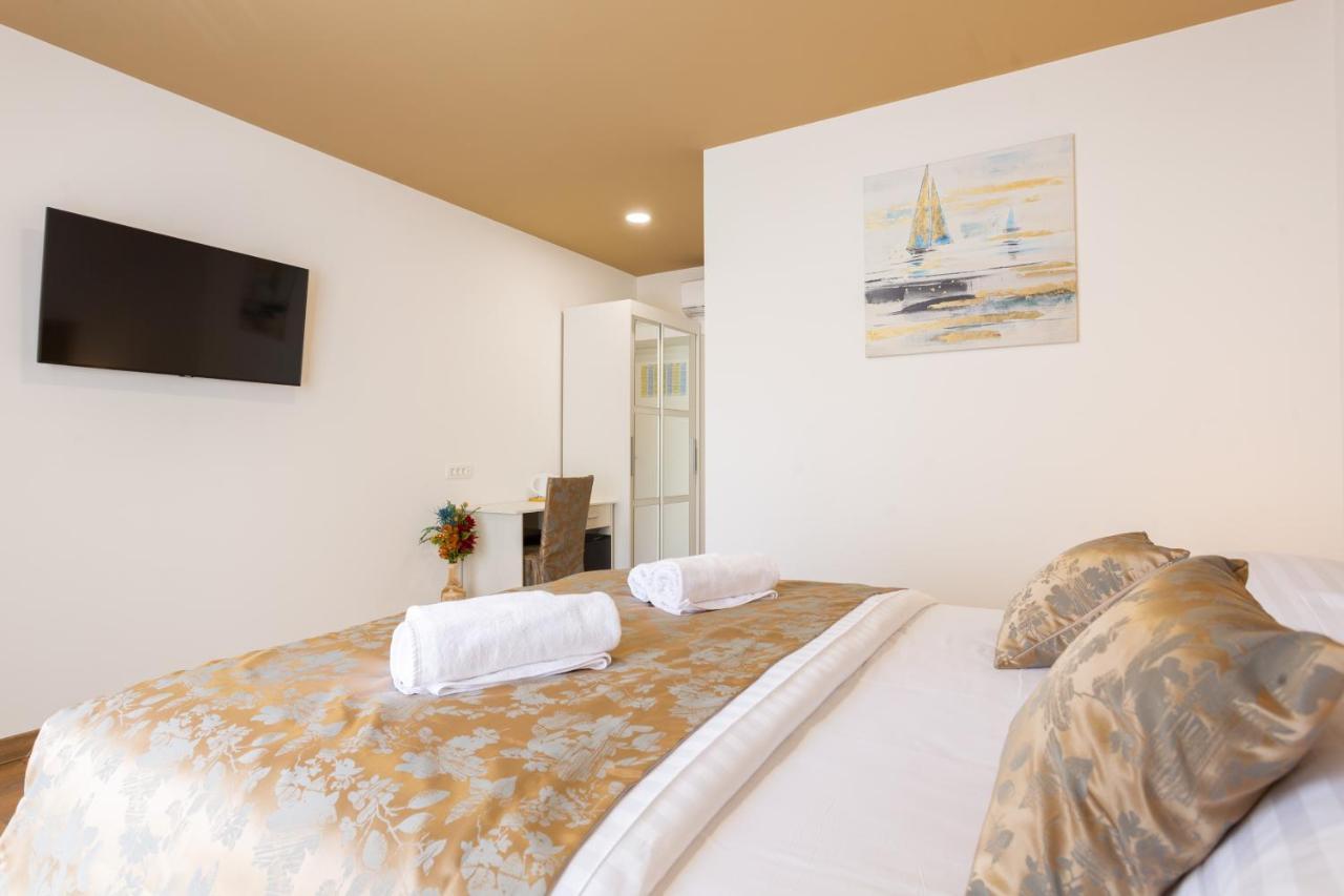 Luxury Rooms Fetivi Split Exterior foto